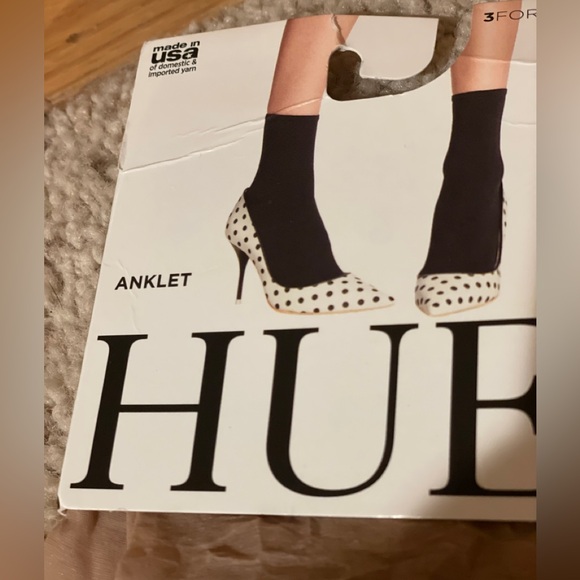 Hue Anklet Sheer Natural Sock - Picture 8 of 8